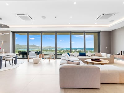 Luxury Villa Photo #30