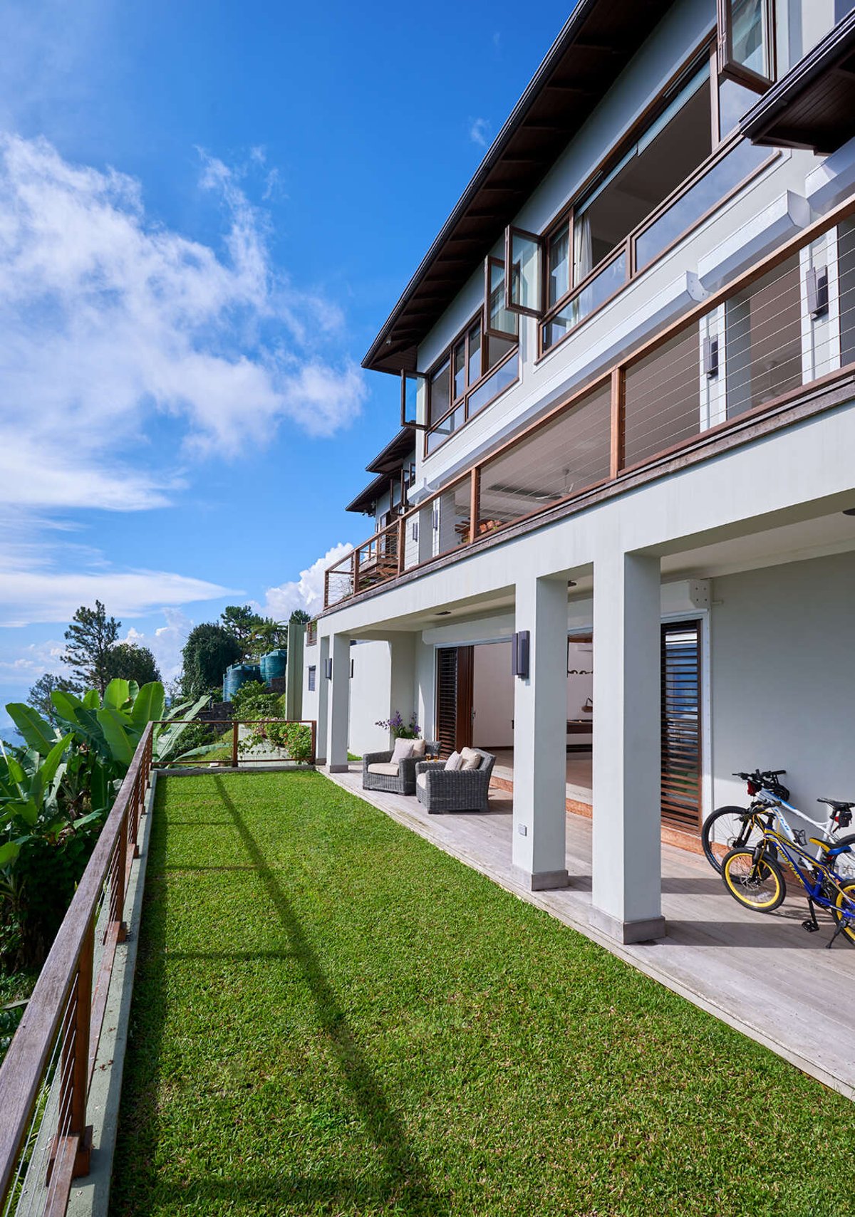 Wine Down Greenwich, Jamaica Rental Escapes