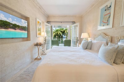 Luxury Villa Photo #21