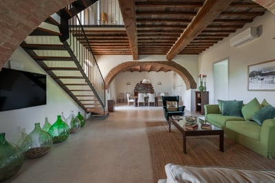Luxury Villa Photo #15