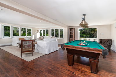 Luxury Villa Photo #14