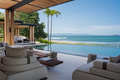 Luxury Villa Photo #27