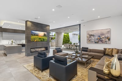Luxury Villa Photo #18
