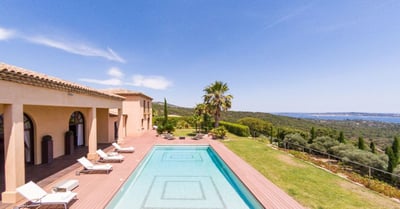 Luxury Villa Photo #3