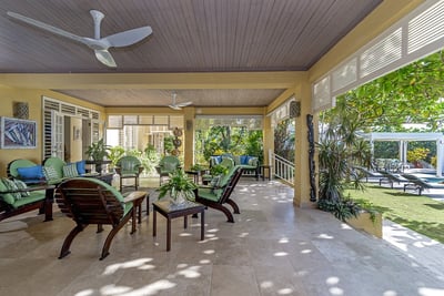 Luxury Villa Photo #14