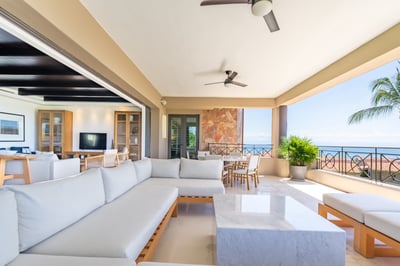 Luxury Villa Photo #2