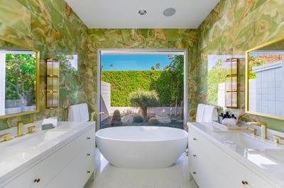 Luxury Villa Photo #32