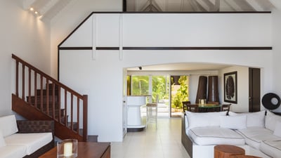 Luxury Villa Photo #29