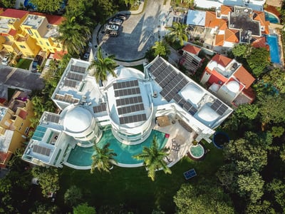 Luxury Villa Photo #32