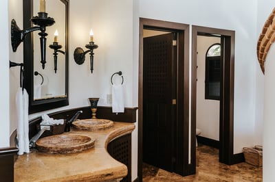 Luxury Villa Photo #43
