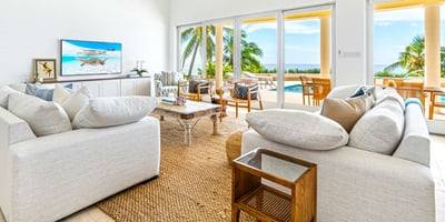 Luxury Villa Photo #17