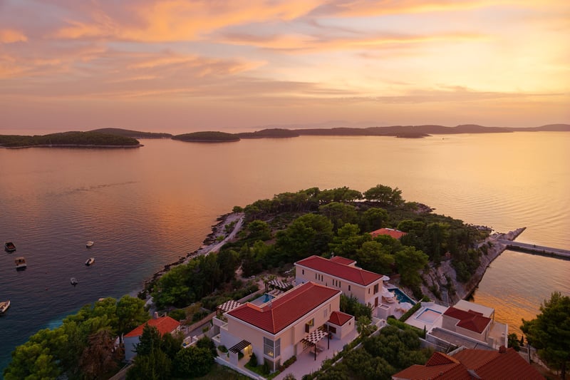Eternal Hvar East