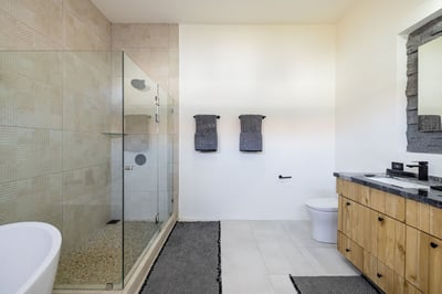 Luxury Villa Photo #22