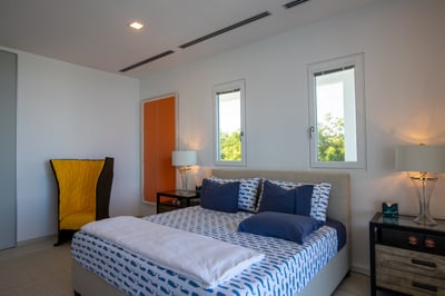 Luxury Villa Photo #44