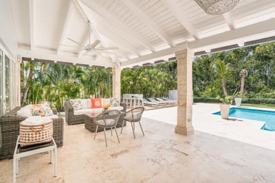 Luxury Villa Photo #7