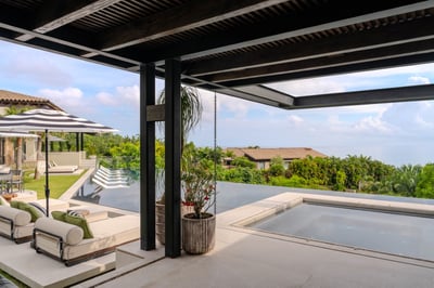 Luxury Villa Photo #14