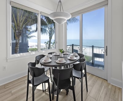 Luxury Villa Photo #14