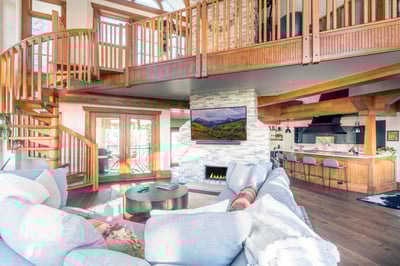 Luxury Villa Photo #2
