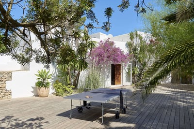 Luxury Villa Photo #5