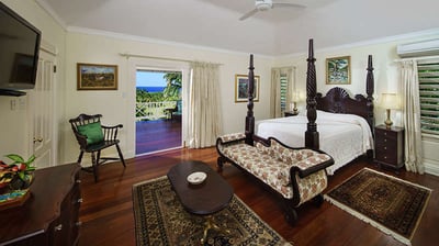 Luxury Villa Photo #16