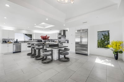 Luxury Villa Photo #19