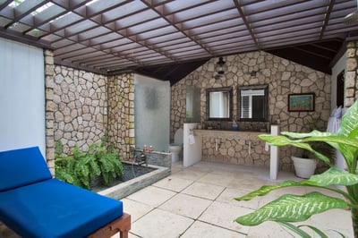 Luxury Villa Photo #28