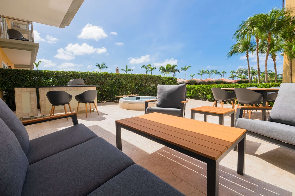 Coral Sea Garden apartment rental - 2