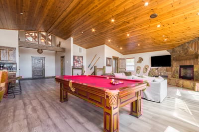 Luxury Villa Photo #8