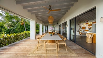 Kitchen & Dining Area