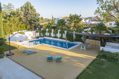 Luxury Villa Photo #4