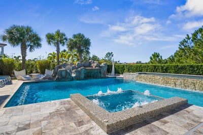 Luxury Villa Photo #3