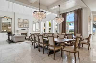 Luxury Villa Photo #24