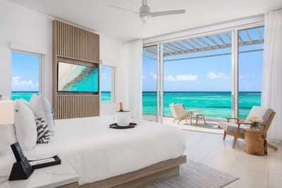 Luxury Villa Photo #9