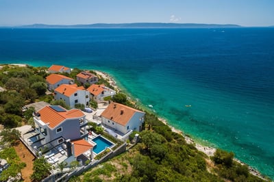 Luxury Villa Photo #47