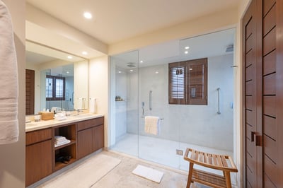 Luxury Villa Photo #49