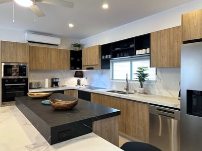 Luxury Villa Photo #27