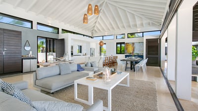 Luxury Villa Photo #13