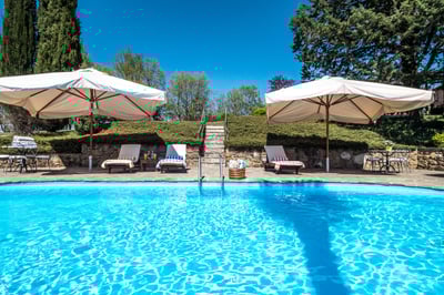 Luxury Villa Photo #7