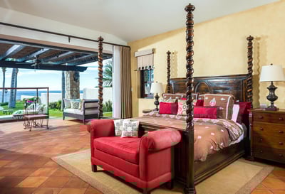 Luxury Villa Photo #15