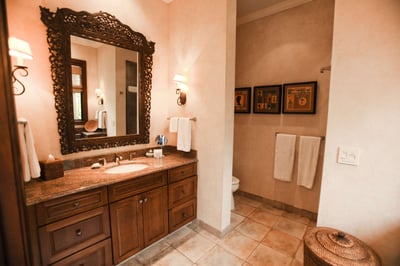 Luxury Villa Photo #22