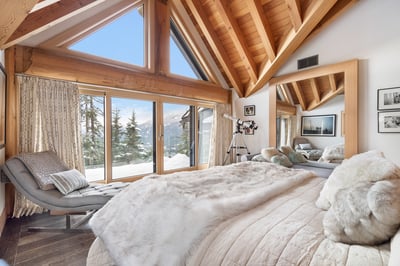 Luxury Villa Photo #50