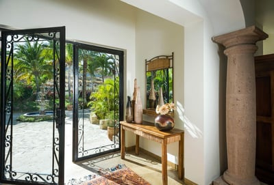 Luxury Villa Photo #13