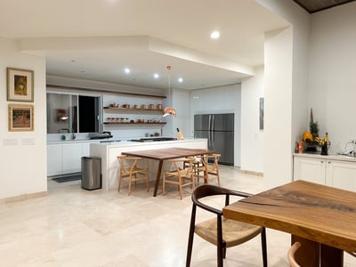 Luxury Villa Photo #28