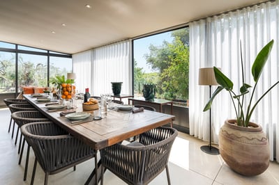 Luxury Villa Photo #26