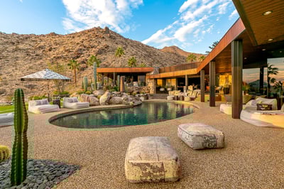 Luxury Villa Photo #3