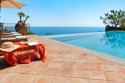 Luxury Villa Photo #5