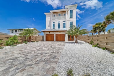Luxury Villa Photo #2