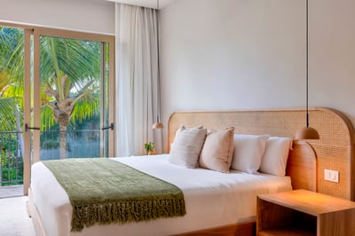 Luxury Villa Photo #31