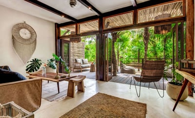 Luxury Villa Photo #14
