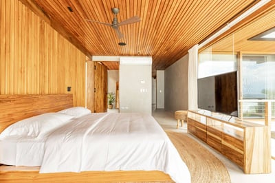 Luxury Villa Photo #21